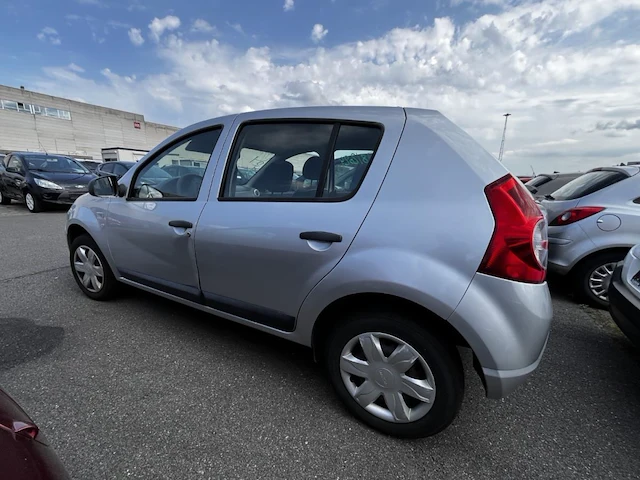 Dacia sandero - afbeelding 19 van  22