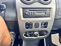 Dacia sandero - afbeelding 2 van  26