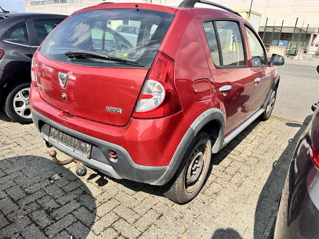 Dacia sandero - afbeelding 21 van  26