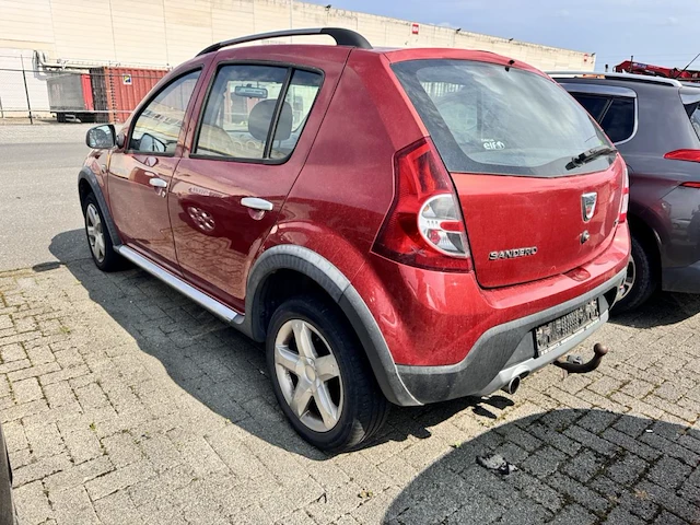 Dacia sandero - afbeelding 22 van  26