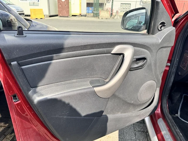 Dacia sandero - afbeelding 23 van  26