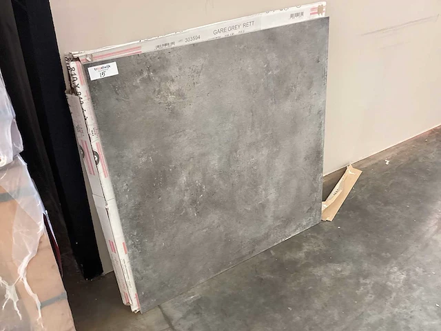 Dado gare du nord grey mat 81x81 cm tegel 44,62 m² - afbeelding 7 van  8