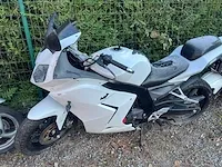 Daelim 125 cc, 2017 - afbeelding 2 van  10