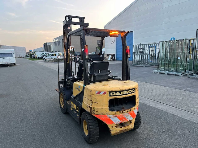 Daewoo - 2003 - d25a-3 - vorkheftruck - afbeelding 18 van  19
