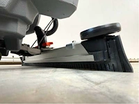 Daewoo - 2025 - dafl50a - vloerschrobmachine - afbeelding 6 van  41