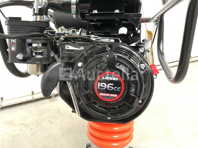 Daewoo - 2025 - darm80 - trilplaat - vibratie stamper 6.5pk - afbeelding 9 van  9