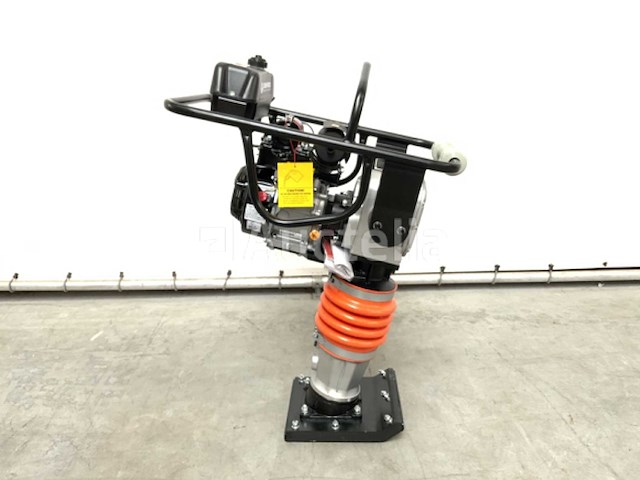 Daewoo - 2025 - darm80 - trilplaat - vibratie stamper 6.5pk - afbeelding 3 van  9