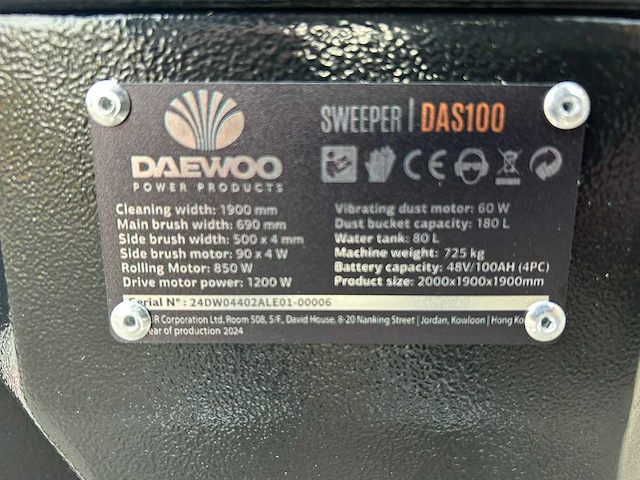 Daewoo - 2025 - das100 - parkeerplaats veegmachine - afbeelding 30 van  30