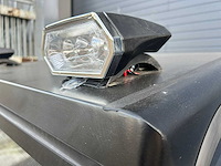 Daewoo - 2025 - das100 - parkeerplaats veegmachine - afbeelding 7 van  30