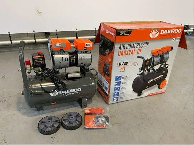 Daewoo - daax 24l - luchtcompressor - afbeelding 8 van  10