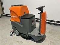 Daewoo - daf r70 - zelfrijdende veegmachine - afbeelding 17 van  20