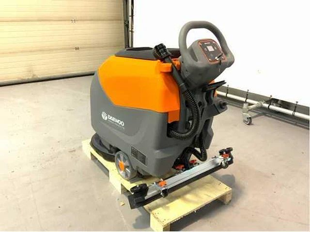 Daewoo - dafl50a - zelfrijdende veegmachine - afbeelding 19 van  25