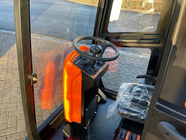 Daewoo - das 100 met cabine - zelfrijdende veegmachine - afbeelding 27 van  37