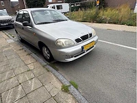 Daewoo - lanos - 1.5 sx - car - 1998 - afbeelding 12 van  17