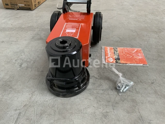Daewoo 50t. dahj garage krik - afbeelding 7 van  11