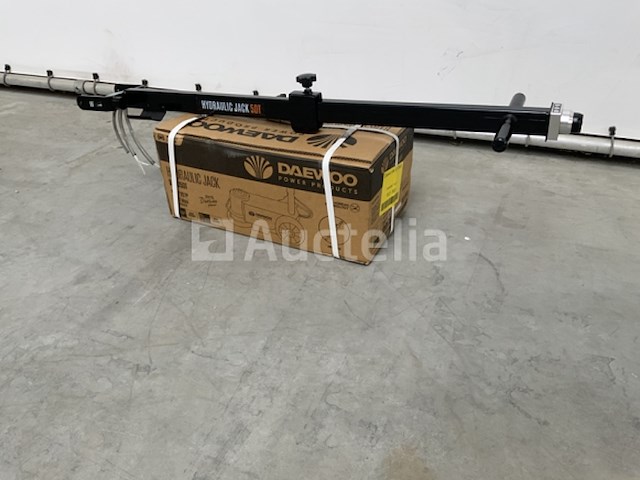 Daewoo 50t. dahj garage krik - afbeelding 8 van  11