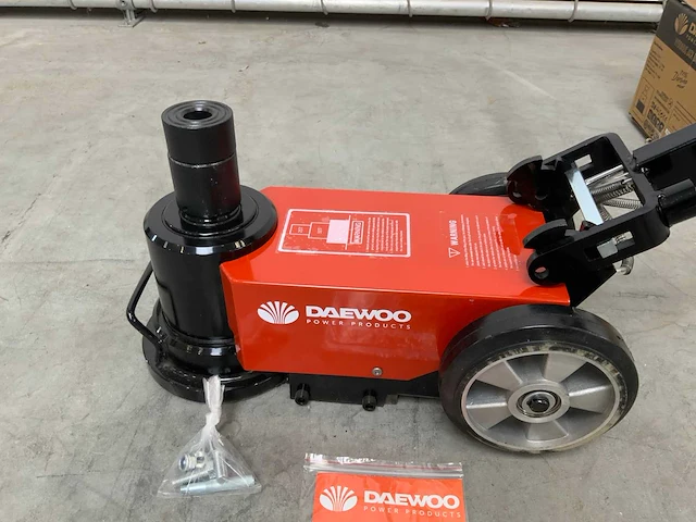 Daewoo 50t. dahj garagekrik - afbeelding 14 van  15