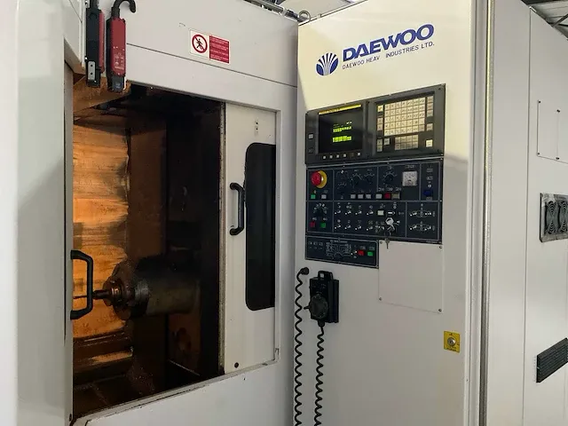 Daewoo ace-h500 cnc bewerkingscentrum - afbeelding 3 van  26