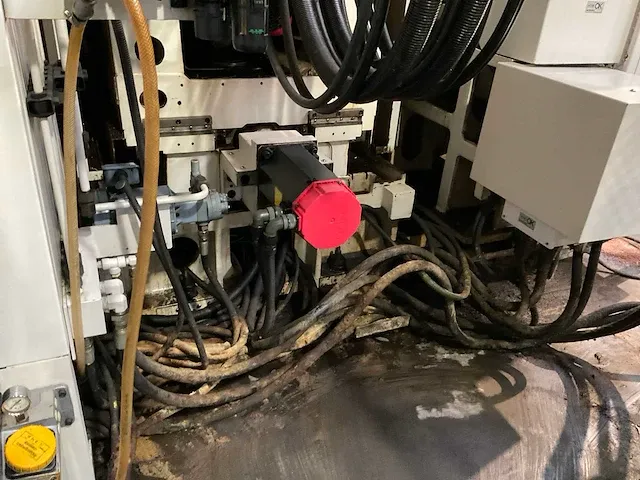 Daewoo ace-h500 cnc bewerkingscentrum - afbeelding 13 van  26