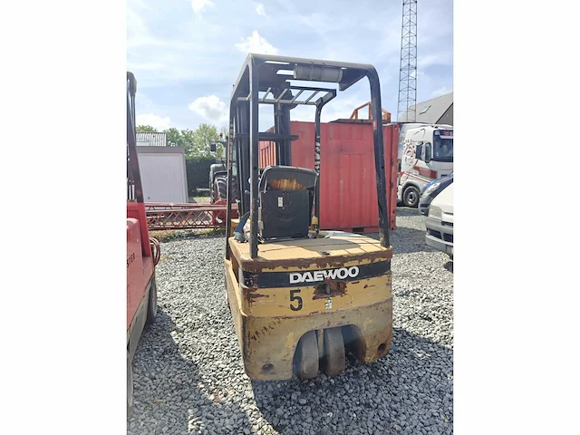 Daewoo b18t vorkheftruck - afbeelding 3 van  7