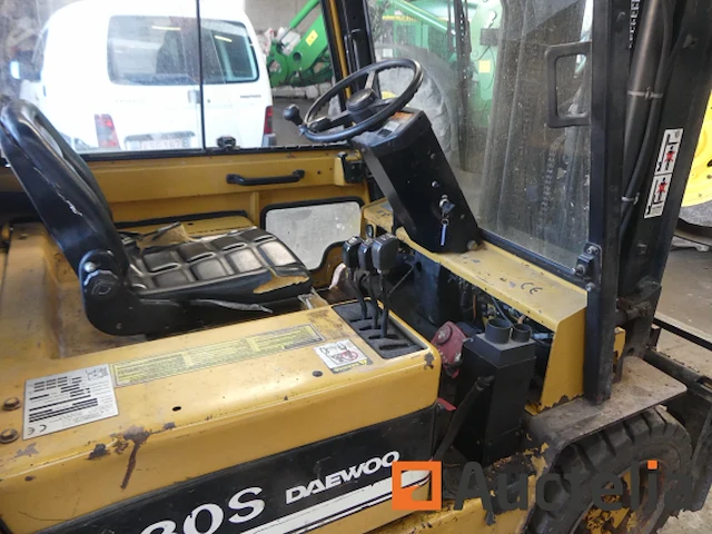 Daewoo d3qs-2 vorkheftruck - afbeelding 20 van  23