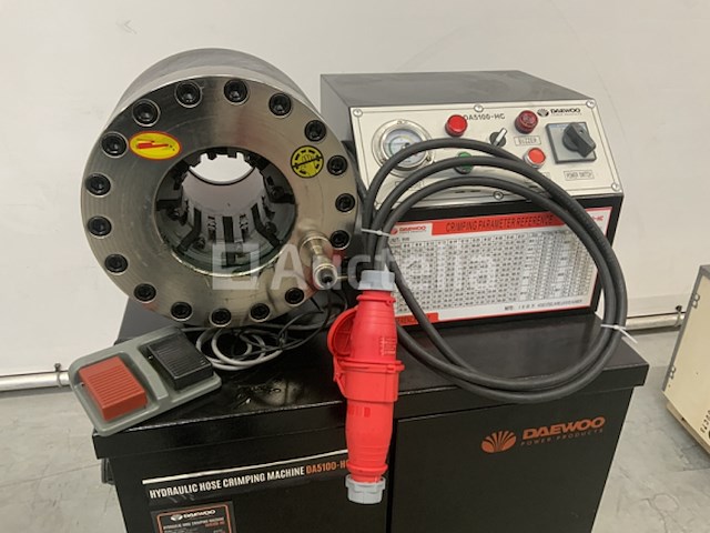 Daewoo da5100-hc hydraulische slangenpers - afbeelding 10 van  13