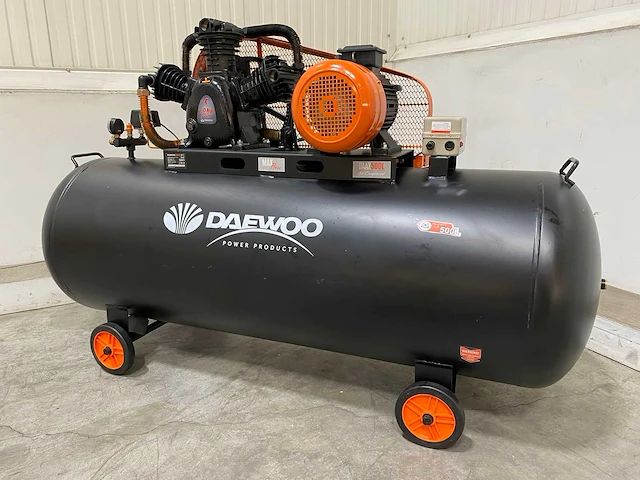 Daewoo daax500l professionele luchtcompressor - afbeelding 1 van  17