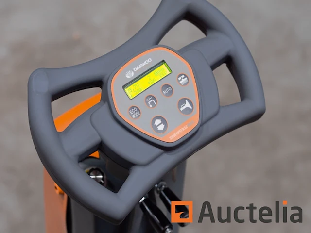 Daewoo dafr70 zit-schrobmachine - afbeelding 5 van  19