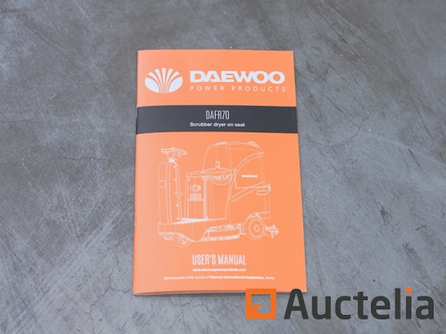 Daewoo dafr70 zit-schrobmachine - afbeelding 17 van  19