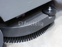 Daewoo dafr70 zit-schrobmachine - afbeelding 14 van  19