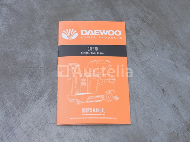 Daewoo dafr70 zit-schrobmachine - afbeelding 15 van  19