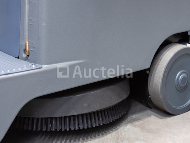 Daewoo dafr70 zit-schrobmachine - afbeelding 4 van  19