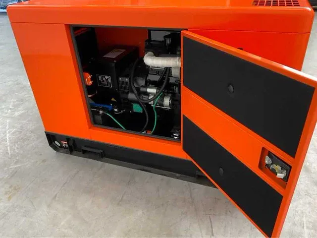 Daewoo dagfs-15 15kva noodstroomaggregaat (2x) - afbeelding 5 van  22