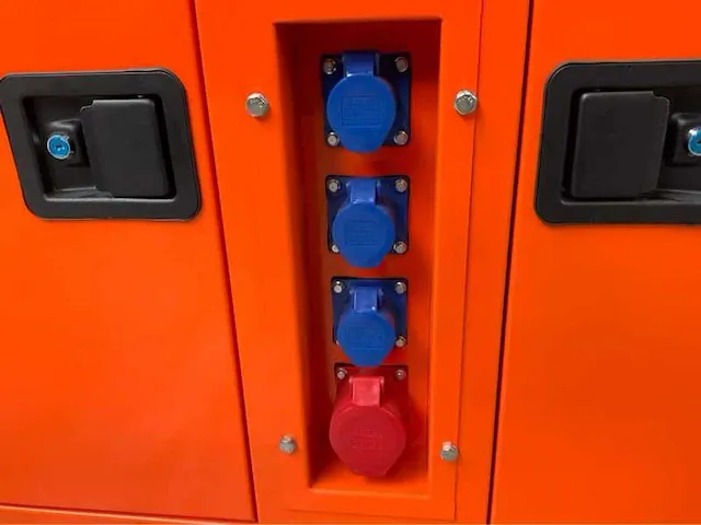 Daewoo dagfs-15 15kva noodstroomaggregaat (2x) - afbeelding 13 van  22