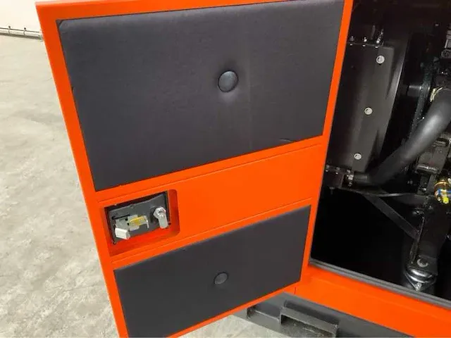 Daewoo dagfs-15 15kva noodstroomaggregaat (2x) - afbeelding 22 van  22