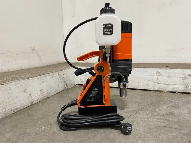 Daewoo damd1600 magnetische boormachine - afbeelding 17 van  17