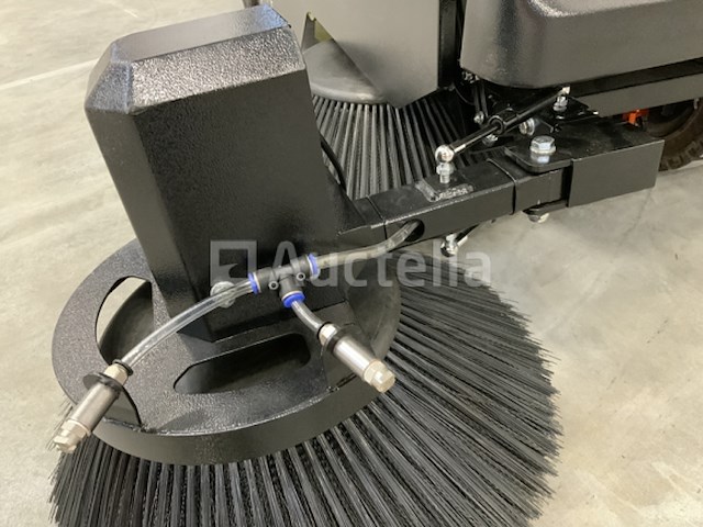 Daewoo das100 veegmachine - afbeelding 1 van  25