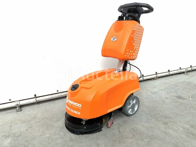 Daewoo daxm30 schrobmachine - afbeelding 9 van  16