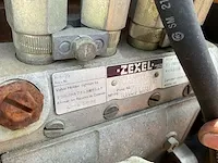 Daewoo dh50 rupsgraafmachine - afbeelding 7 van  16