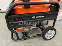 Daewoo gdax4050 benzine generator - afbeelding 8 van  12