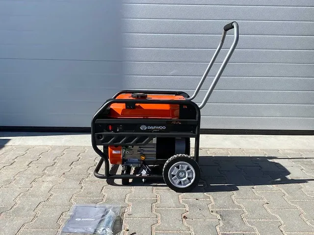Daewoo gdax4050 benzine stroomgenerator - afbeelding 6 van  6