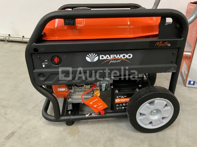 Daewoo gdax9250e benzine generator - afbeelding 12 van  15
