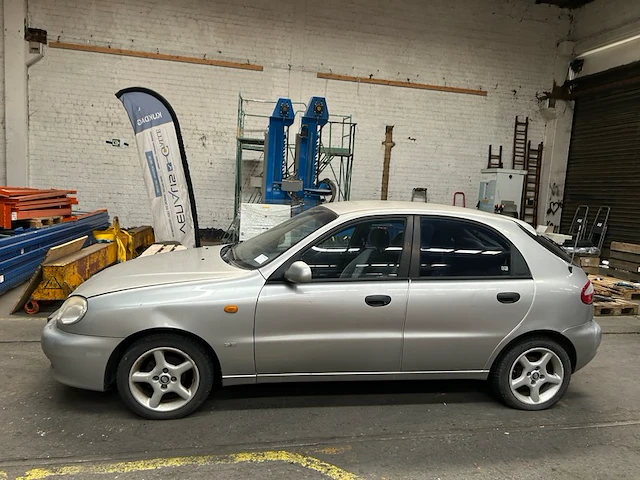 Daewoo lanos - afbeelding 1 van  14