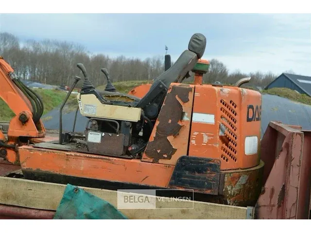 Daewoo rupskraan type dh50 serie nr. 8576 - afbeelding 2 van  8