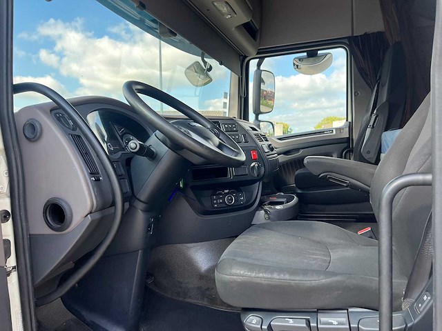 Daf - 2019 - xf480 - personenauto - afbeelding 15 van  30