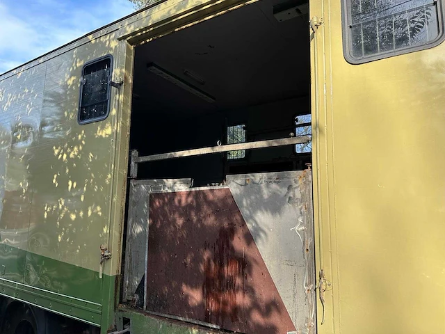 Daf 45 - 1998 - vrachtwagen paardentransport - afbeelding 38 van  40