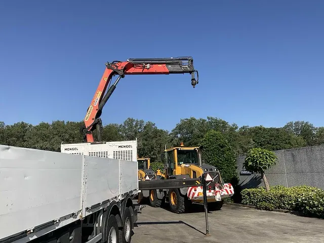 Daf at 85 mc5-7.5 vrachtwagen met autolaadkraan - afbeelding 26 van  49