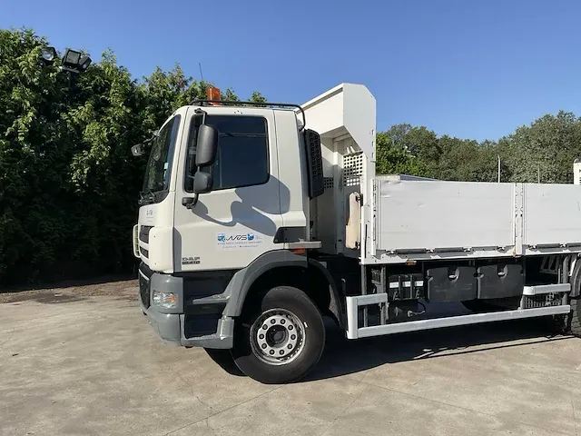 Daf at 85 mc5-7.5 vrachtwagen met autolaadkraan - afbeelding 46 van  49