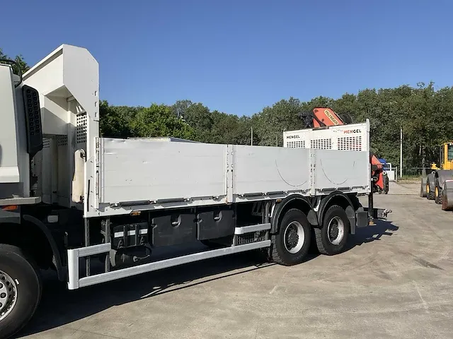 Daf at 85 mc5-7.5 vrachtwagen met autolaadkraan - afbeelding 47 van  49
