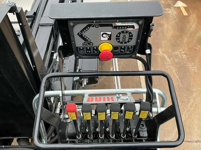 Daf cf 480 container kraanwagen met slechts 174kms - afbeelding 24 van  62